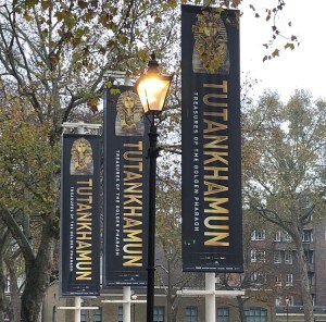 Tutankhamun Exhibition at the Saatchi Gallery (3)